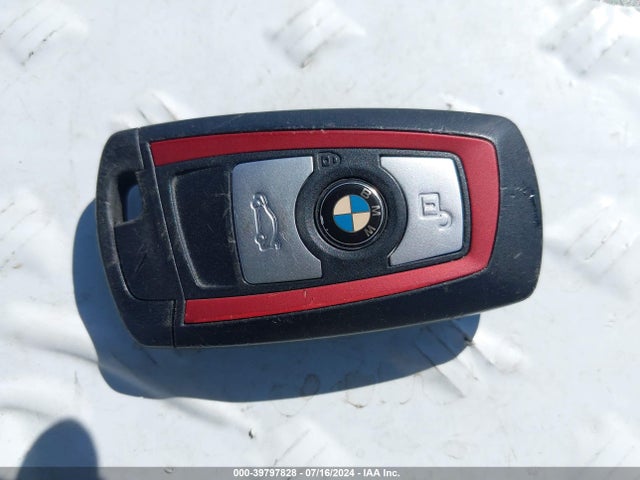 WBA8D9C58JA013459 BMW 330i Xdrive