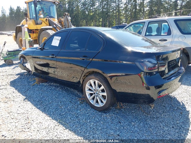 WBA8D9C58JA013459 BMW 330i Xdrive