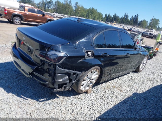 WBA8D9C58JA013459 BMW 330i Xdrive