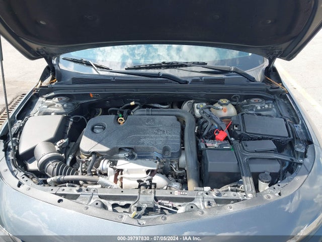 Chevrolet MALIBU LT 2018 1G1ZD5ST6JF192564 Image 10