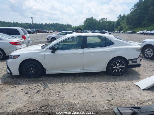4T1G11BK3MU045055 Toyota Camry Se Awd