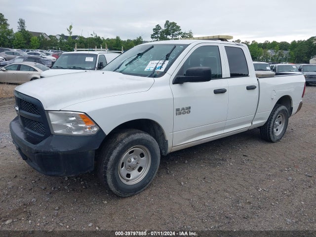 1C6RR7FG1HS812652 RAM 1500 Tradesman Quad Cab 4x4 6'4 Box