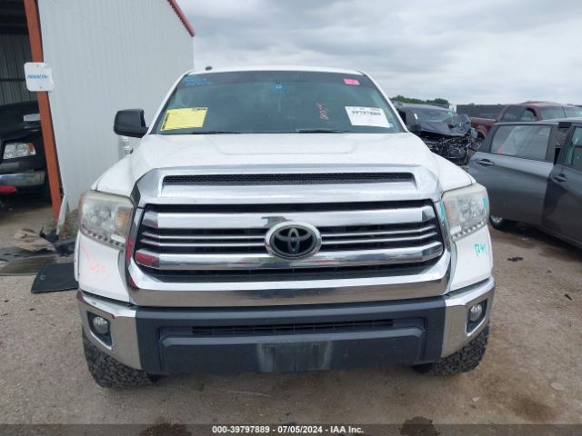 5TFEM5F14GX105696 Toyota Tundra Sr5 4.6l V8