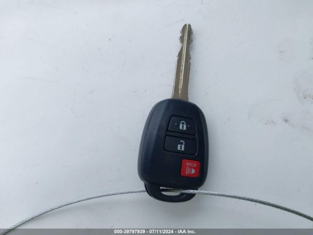 3TYAX5GN0NT058889 Toyota Tacoma Sr