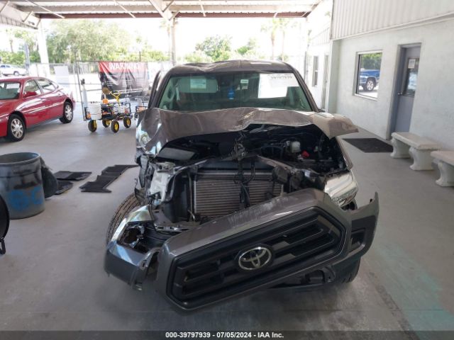 3TYAX5GN0NT058889 Toyota Tacoma Sr