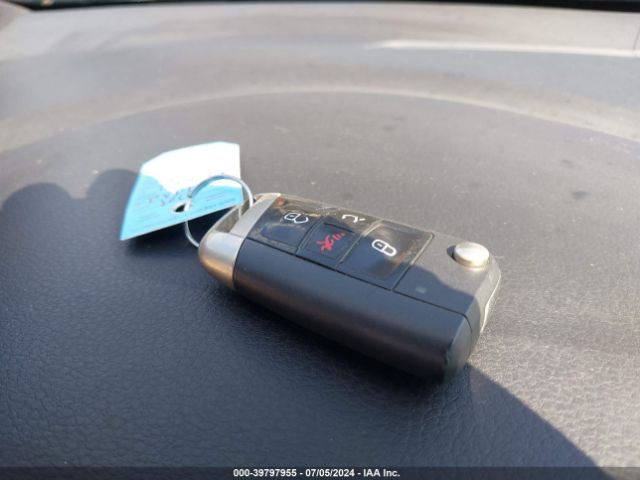 3VW5T7AU0FM026964 Volkswagen Golf Gti 2.0t S 4-door