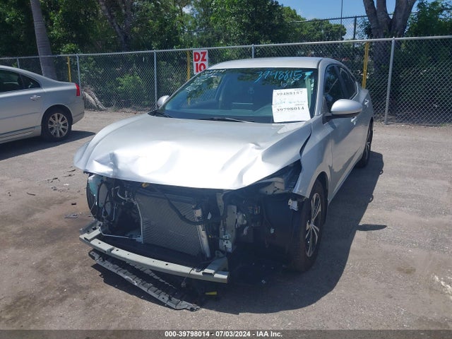 3N1AB8CV9MY261758 Nissan Sentra Sv Xtronic Cvt