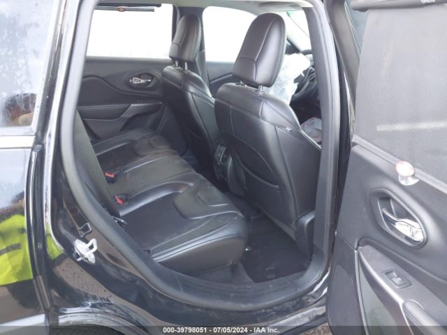 1C4PJLLB6KD196922 Jeep Cherokee Latitude Plus Fwd
