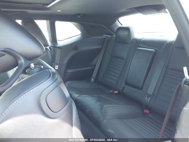 Dodge Challenger 392 Hemi Scat Pack Shaker 2016 2C3CDZFJ2GH300770 Image 8