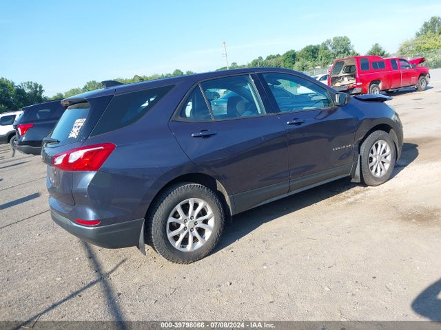 Chevrolet EQUINOX LS 2018 3GNAXHEV3JL369711 Image 4