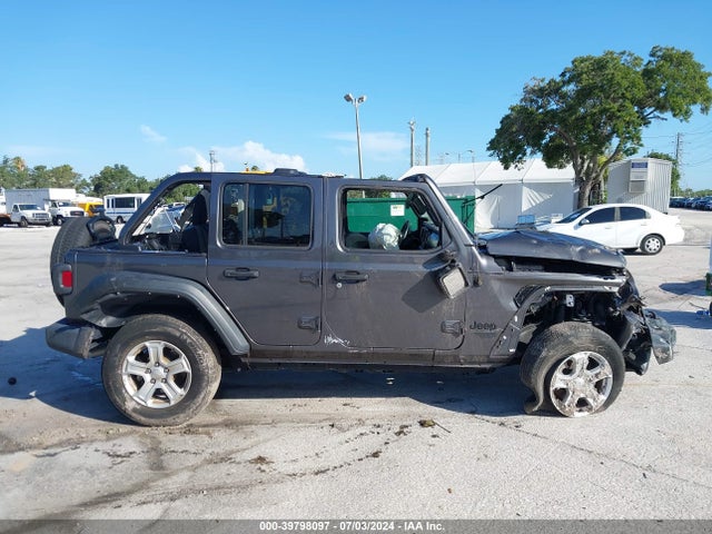 1C4HJXDN3MW831140 Jeep Wrangler Unlimited Sport S 4x4