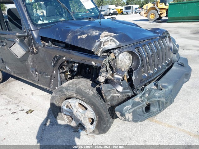 1C4HJXDN3MW831140 Jeep Wrangler Unlimited Sport S 4x4