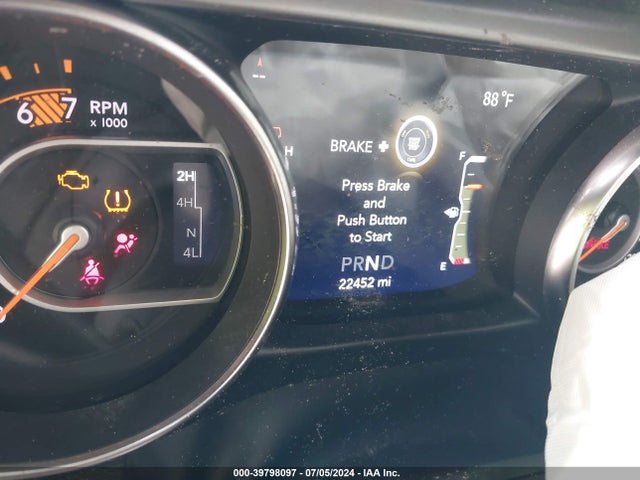 1C4HJXDN3MW831140 Jeep Wrangler Unlimited Sport S 4x4