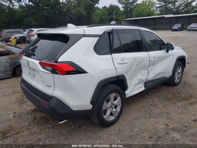 JTMW1RFV3KJ016592 Toyota Rav4 Xle