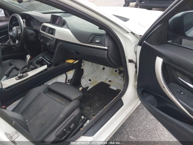 WBA3B1C57FK137578 BMW 320i