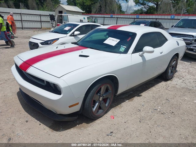 Dodge Challenger Rallye Redline 2014 2C3CDYAG7EH185277 Image 2