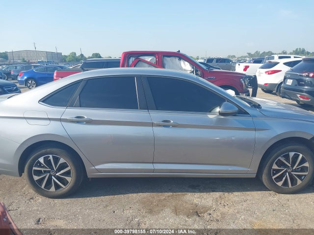 3VWCM7BU2NM005860 Volkswagen Jetta 1.5t S