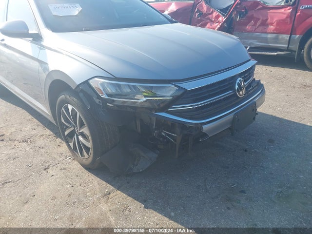 3VWCM7BU2NM005860 Volkswagen Jetta 1.5t S