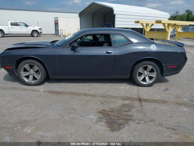 2C3CDZAG4KH629572 Dodge Challenger Sxt