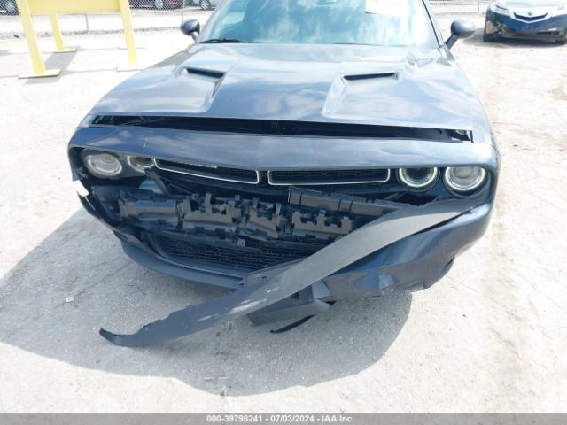 2C3CDZAG4KH629572 Dodge Challenger Sxt