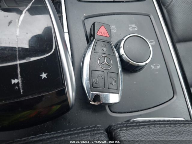 4JGDF7DE8JB007519 Mercedes-Benz Gls 550 4matic
