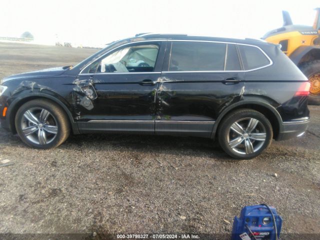3VV2B7AX0LM022235 Volkswagen Tiguan 2.0t Se/2.0t Se R-line Black/2.0t Sel