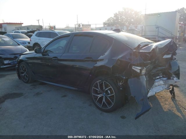 WBA13AG09NCL06334 BMW 530e