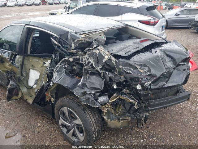 2HGFC2F61KH557444 Honda Civic Lx