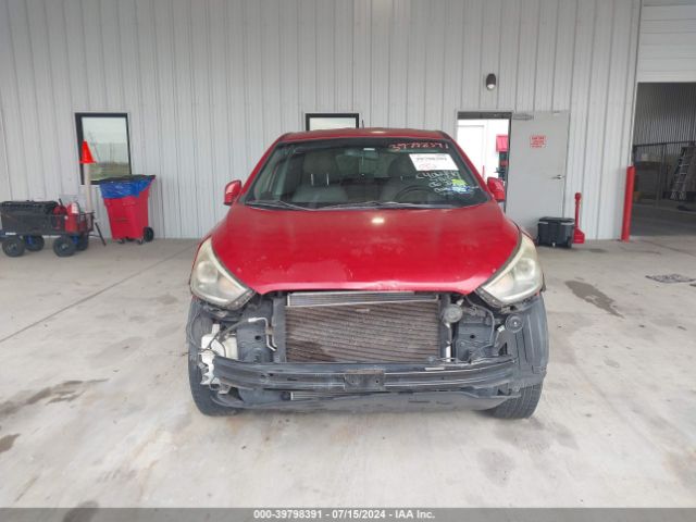 KM8JT3AF4FU099628 Hyundai TUCSON GLS