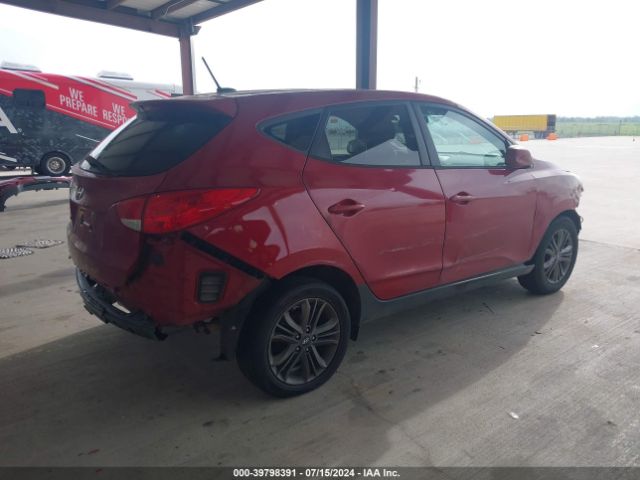 KM8JT3AF4FU099628 Hyundai TUCSON GLS