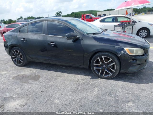 YV126MFL3H2420815 Volvo S60 T5 Dynamic