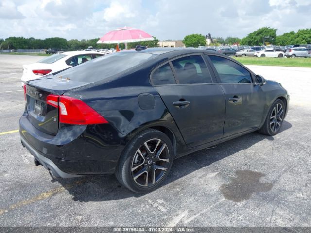 YV126MFL3H2420815 Volvo S60 T5 Dynamic