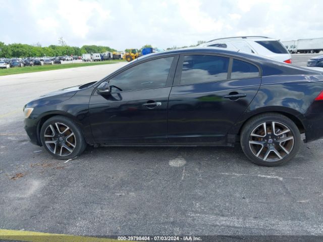 YV126MFL3H2420815 Volvo S60 T5 Dynamic