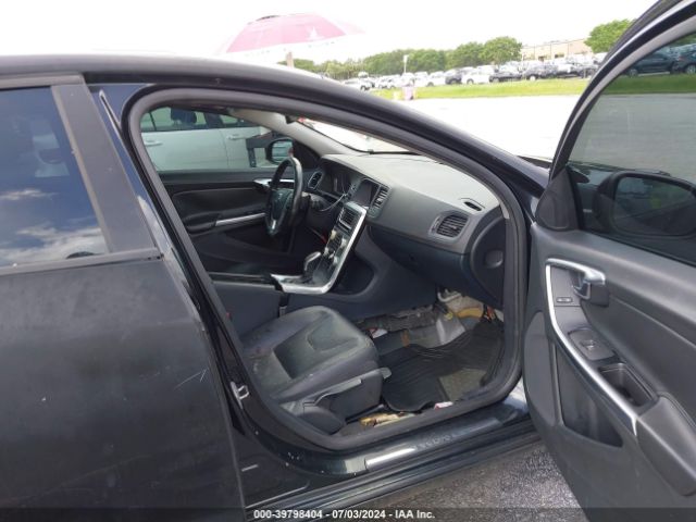 YV126MFL3H2420815 Volvo S60 T5 Dynamic