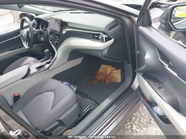 Toyota CAMRY LE 2023 4T1C11AK8PU800401 Image 5