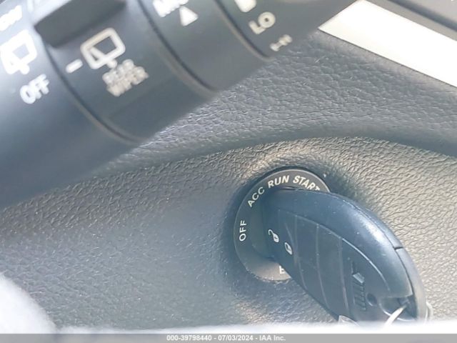 1C4PJLCB5GW355957 Jeep Cherokee Latitude