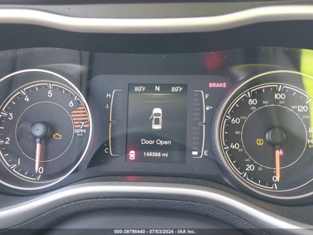 1C4PJLCB5GW355957 Jeep Cherokee Latitude
