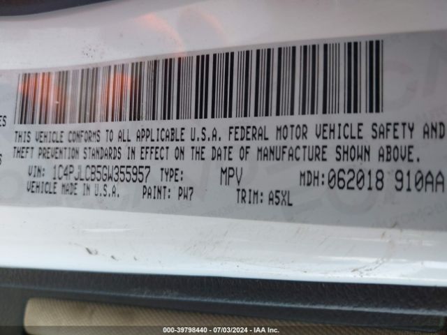 1C4PJLCB5GW355957 Jeep Cherokee Latitude