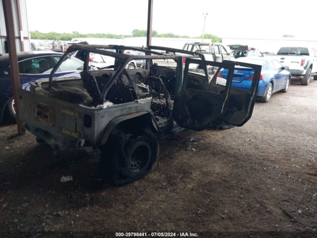 1C4BJWDG0FL507732 Jeep Wrangler Unlimited Sport
