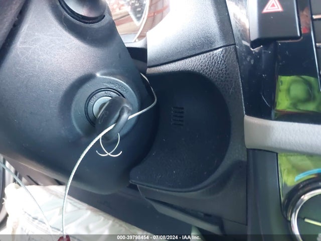 Toyota COROLLA LE 2014 5YFBURHEXEP062469 Image 11
