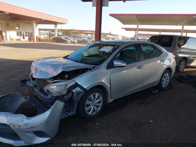 Toyota COROLLA LE 2014 5YFBURHEXEP062469 Image 2