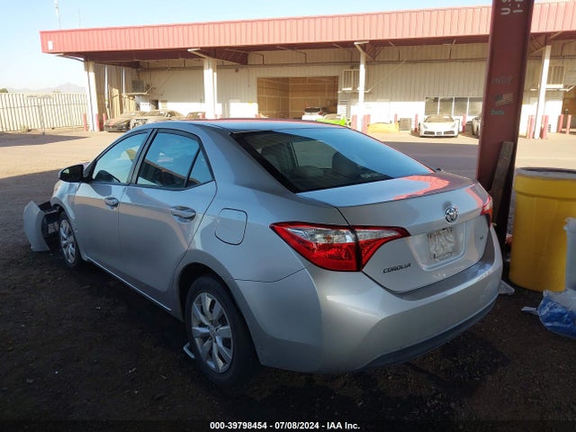 Toyota COROLLA LE 2014 5YFBURHEXEP062469 Image 3