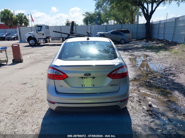 Ford FIESTA SE 2014 3FADP4BJ9EM150788 Image 16