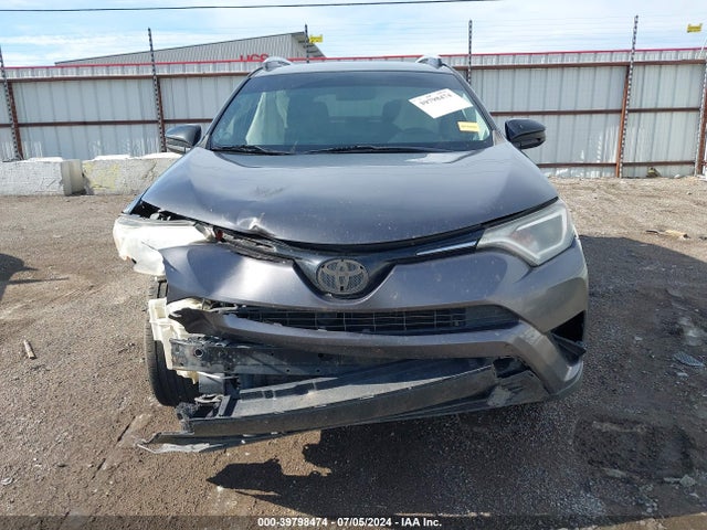 Toyota RAV4 LE 2016 2T3BFREV8GW453899 Image 12