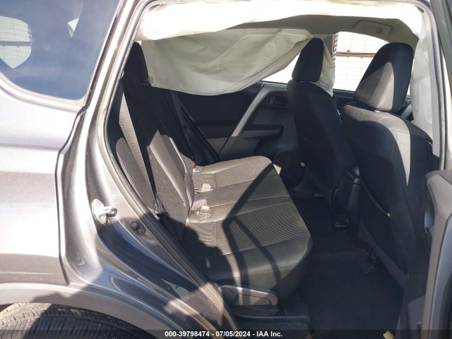 Toyota RAV4 LE 2016 2T3BFREV8GW453899 Image 8