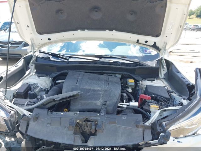 JF2SKAGCXKH575995 Subaru Forester Premium