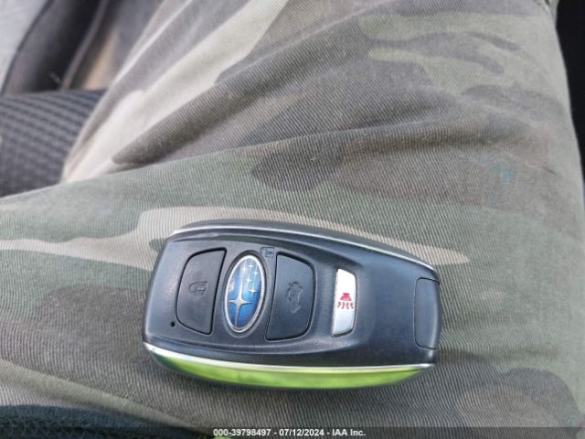 JF2SKAGCXKH575995 Subaru Forester Premium