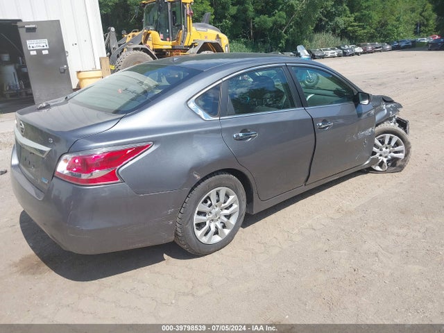Nissan Altima 2.5 S 2014 1N4AL3AP0EN348289 Image 4