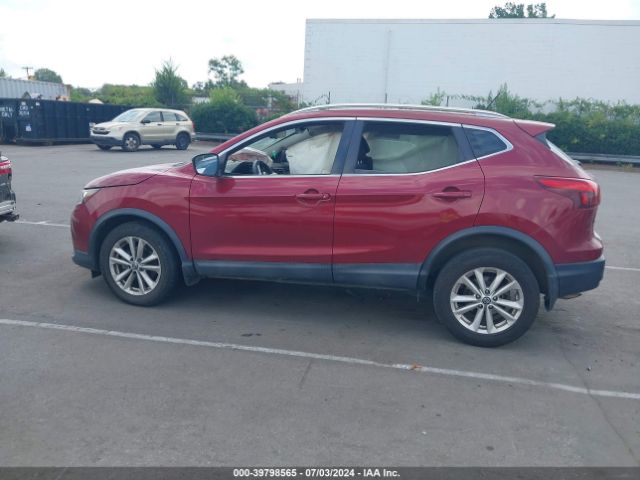 JN1BJ1CP9KW233706 Nissan Rogue Sport Sv