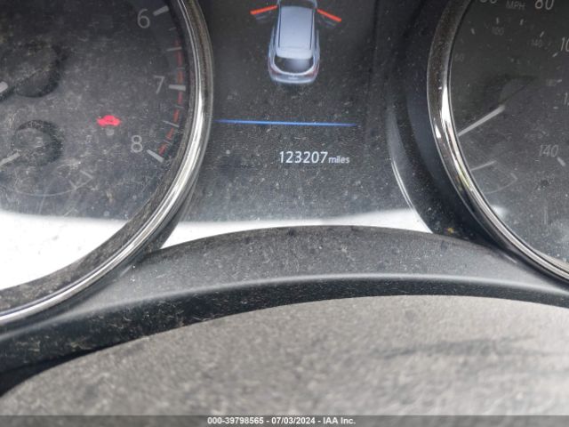JN1BJ1CP9KW233706 Nissan Rogue Sport Sv